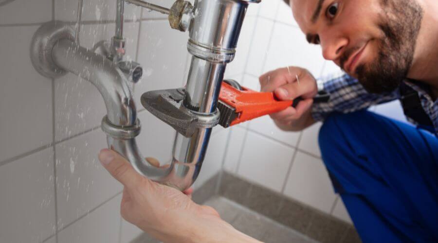 Professional Plumbing Services Berkley MI services in Berkley